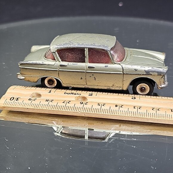 Dinky Toys 145 Singer Vogue - Light Green 1:43 445 Meccano England UK Rare - Picture 6 of 10